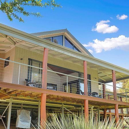 Redgum Treehouse - Outstanding Luxury In The Heart Of Wine Country And Minutes From The Beaches Vila Quindalup Exterior foto