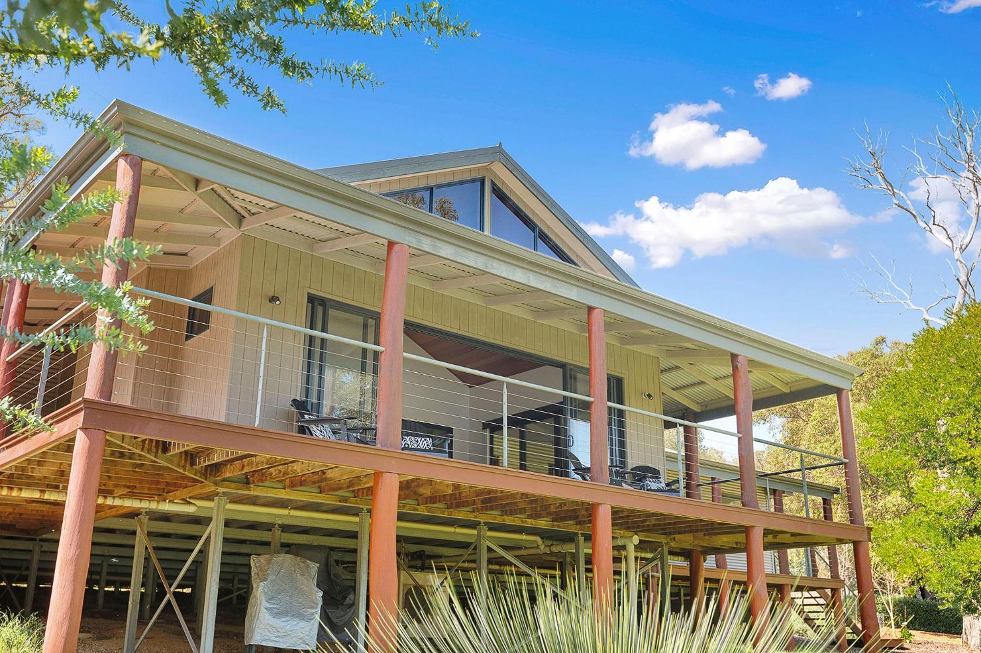 Redgum Treehouse - Outstanding Luxury In The Heart Of Wine Country And Minutes From The Beaches Vila Quindalup Exterior foto